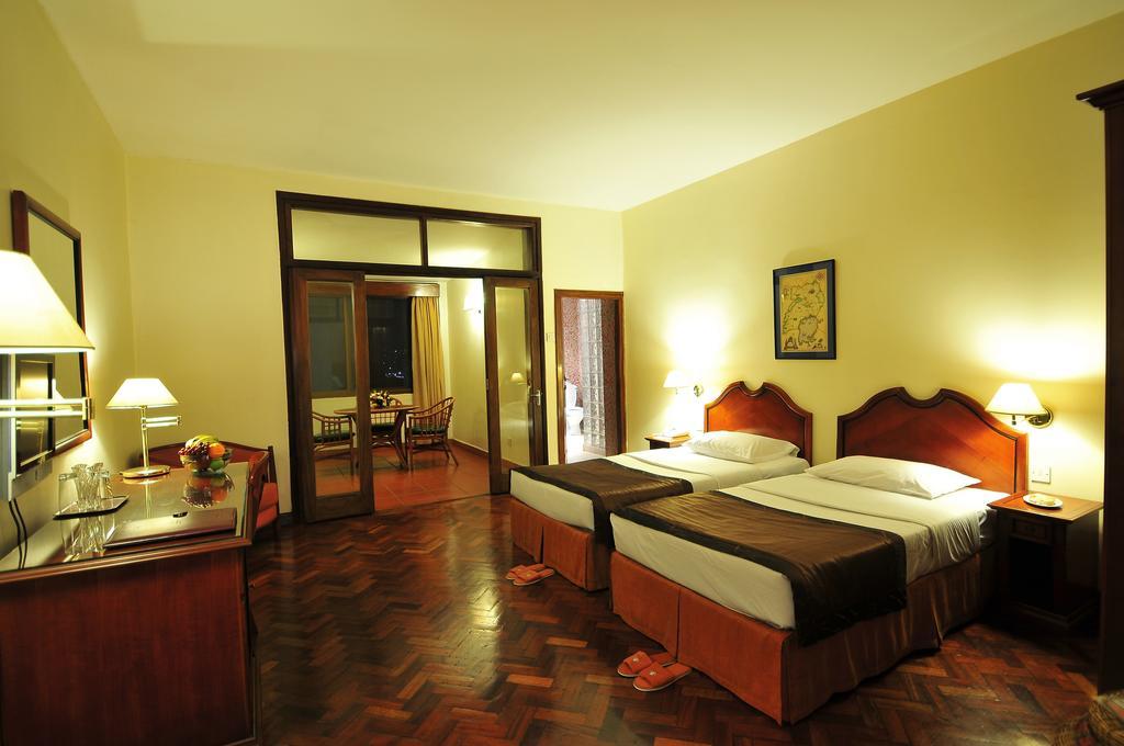 Speke Hotel 1996 Ltd Kampala Esterno foto